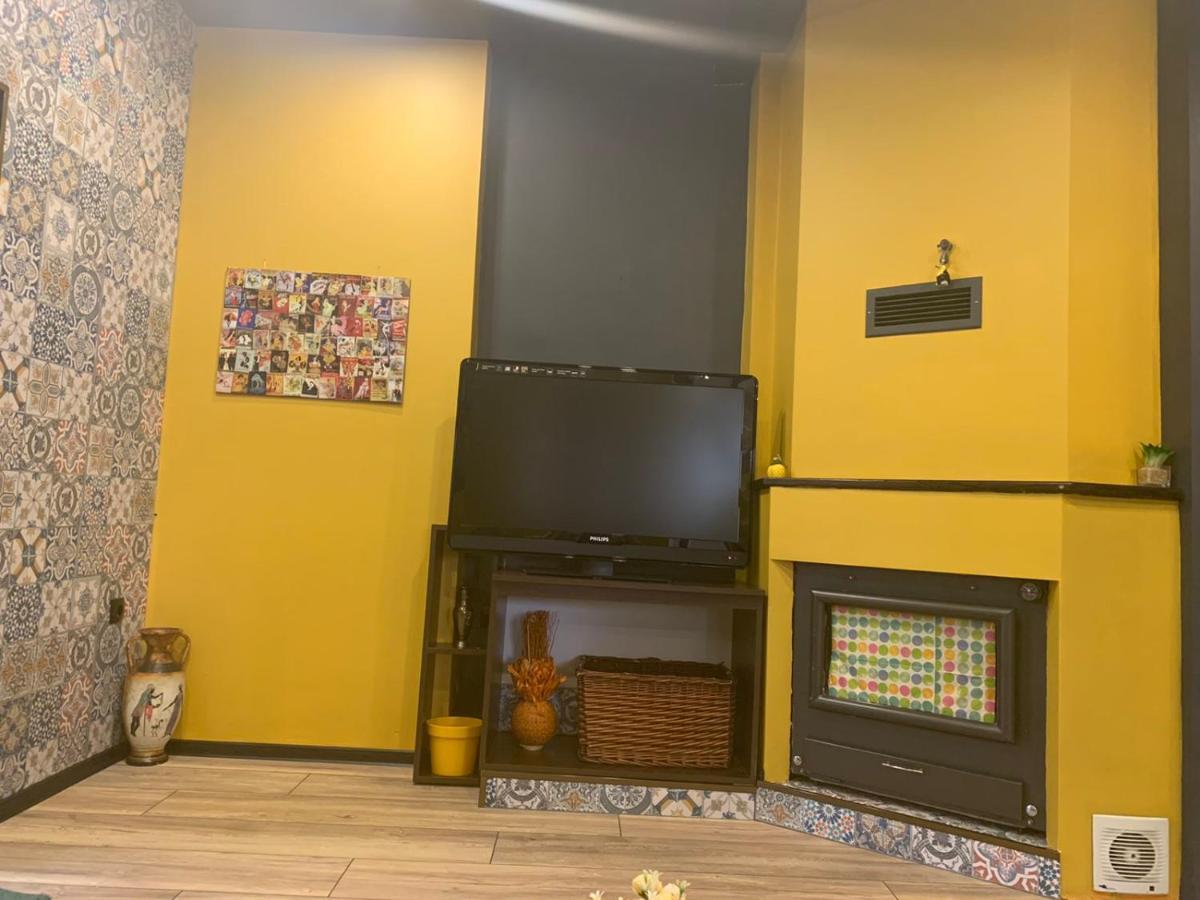 Trakia Street Apartment Plovdiv Bagian luar foto