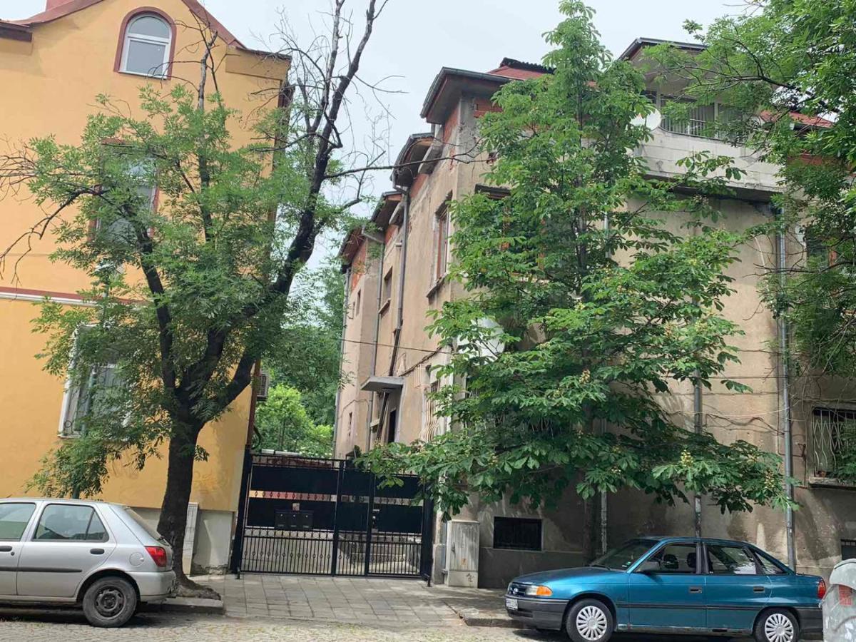 Trakia Street Apartment Plovdiv Bagian luar foto